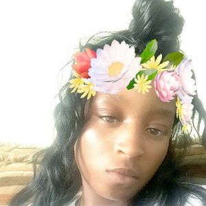 Meet your Posher, Aisha